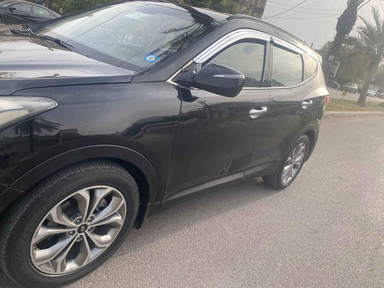 سنتافيا 2013
حادث جاملغات ثنين امامي وخشم بنيد وباب خلفي 
مواصفات 
بصمه تحكمات ستيران كشنات تدفاء تحديد مسار قطعتين تبريد
محرك 2000 تيربو 
ماشيه 88 mi
سعر (110)ورقه وبيها مجال كلش بسيط
***********
