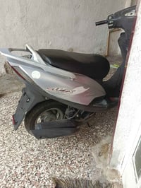 دراجه سكنس للبيع سعره 400 وبيها مجال مكانه بغداد الحريه‏‪0771 557 5403...