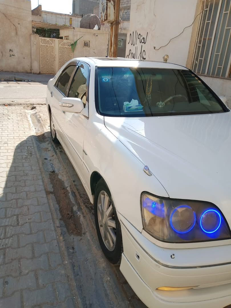 للبيع ملكة كراون
موصافات
4 دكم 
شاصي 75
محرك دي فور كبير
بردة خلفية 
شاشة
استيرن كهربائي
تحكم ستيرن
كشنات 4 كهربائي
ثلاجة خلفية
تحوير نجف
سيارة جاهزة وكارتون ماناقصها برغي
للاستفسار *********** 
125 وبيها مجال
