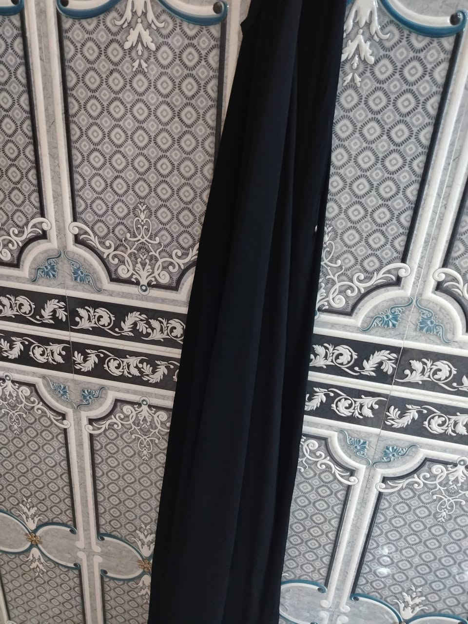 السلام عليكم
عندي عبايتين التحتاجهن تجي تاخذهن وحده مامخيطه 
واحدة ايرانيه
مكاني رميثه


**إذا كنت صاحب هذا الإعلان وتريد حذفه لأي سبب، رجاءا أرسل رسالة إلى الدعم الفني**