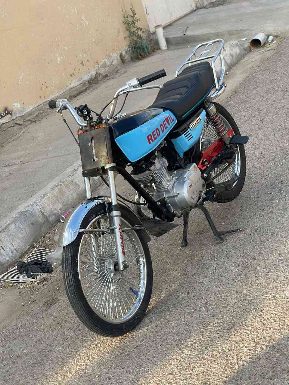 سلام عليكم للبيع 18 سعر 350 بي مجال  مكان جلولاء ستفسار ***********
