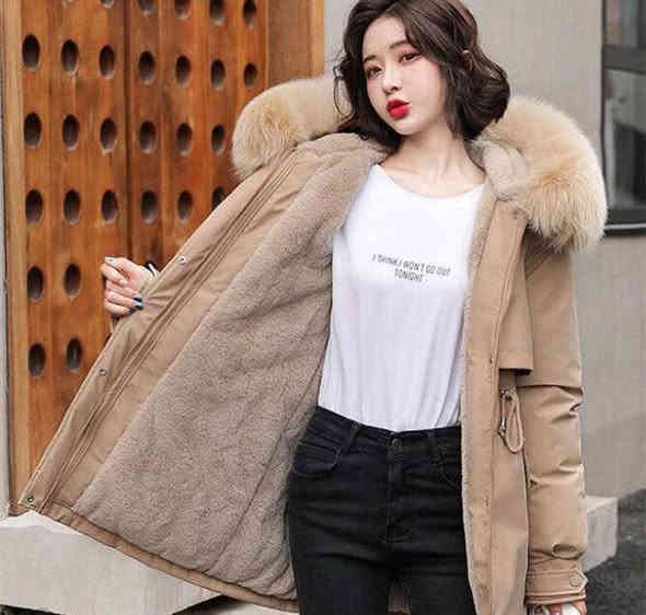 #جديد ✨✨

قمصله نسائيه كتان مطري 😍😍
مبطن فرو ثقيل درجه اولى ❤️

القياسات L XL 2XL 3XL 

السعر ( 25 ) الف دينار عراقي 🔥🔥🔥

واتساب 
***********
التوصيل لكل المحافظات 5 الاف دينار
