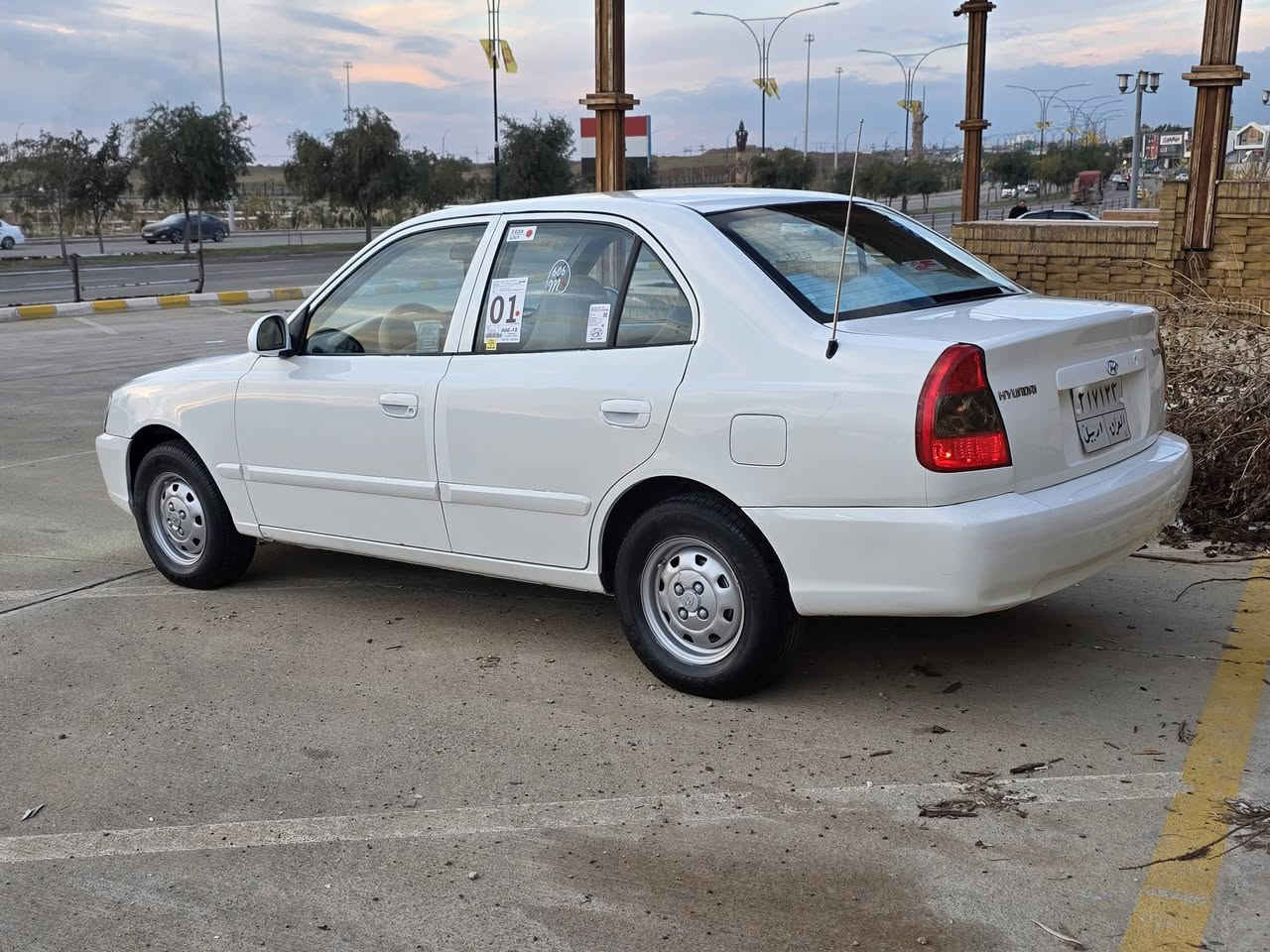 سلام عليكم من رخصت الأدمن المحترم عندي هونداي فيرنا ابيض ثلجي موديل 2009.رقم اربيل كير اوتماتيك محرك حجم كبير 16.كير ومحرك بشرط لاصرف ولابخار سيارة جديدة مابي دينار مصرف موصفات معروفة 4جام كهربائي كونترول قفل مركزي مرايات كهربائي 4اطارات وباتري كلة جديد تبريد شغال ثلج 🥶 تدفئة شغال.سيارة صبغ عام لل جمالية فقط بدون ضربة صدر امامي وخلفي كلة جديد شرط تحويل وكالة تدلل سيارة جديدة .جاهزة من كل نواحي.لايتات زينون.فقط بيع بدون مراوسة السعر 75وبيهة مجال قليل لل طيبين رجاء مو شراي اعبر منشور بكلمة حلوة مكان سيارة كركوك شورجة لل تفاصيل خابر الرقم 📞 ***********
