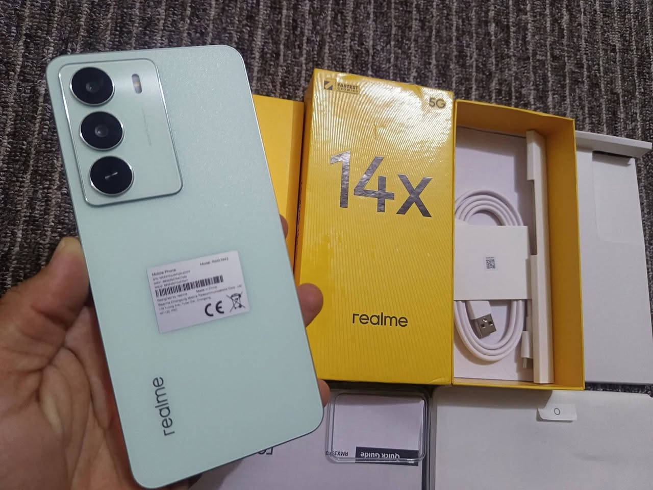 ريلمي 14X 5G
جهاز جديد لوك فقط معرب ما مستخدمة

شاشة بحجم 6.7 بتردد 120 هيرتز

ذاكرة 256 كيكا

عشوائية 8+10 =18 كيكا

المعالج  Mediatek Dimensity 6300 5G

بطارية 5000 الاف

ملحقات كفر وكيبل شحن فقط ما مستخدمات جدد

السعر 200 الف وموجود توصيل


**إذا كنت صاحب هذا الإعلان وتريد حذفه لأي سبب، رجاءا أرسل رسالة إلى الدعم الفني**