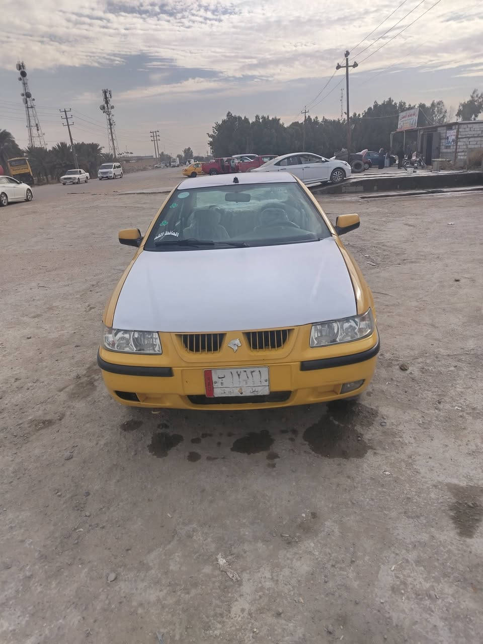 السلام عليكم لبيع سمند مكين وكير حدادي تخم تاير كهربائيّ تبريد وتفه سيار جاهز وخير من الله مكفول من حادث سيار شرط لمدور سعر 27 مكان سيار كربلاء 
***********
