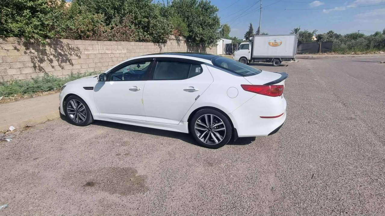 السلام عليكم كيا اوبتما 2014 محرك حجم 20 دوش فول مواصفات vip بصمه بانوراما هندبريك بصمه كشنات كهرب  تدفئه وتبريد مري شفط اربع قطع صبغ بدون ضرر بس شبر جاملغ اليمين والسياره جاهزه السعر 120للاستفسار ***********
