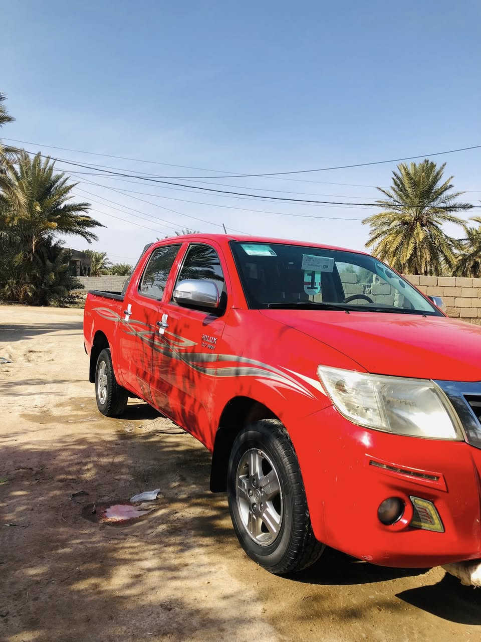 هايلوكس 2015 كير وتماتيكً (رقم بغداد)
ماشيه    208.  بيه رشه صبق بل جاملق الوره رشه بصيطهً

 المكان.    السماوه   ترهم مراوسً.  ***********
