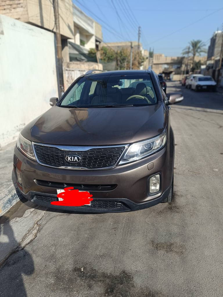 سورينتو 14 محرك 6 فور ويل
السعر 19 مليون و بيها مجال 

بانورانا
تحكم ستيرن
تبريد 3 قطع
كامرة خلفية
حساسات امامي خلفي
تبريد و تدفئة بلمقاعد
المقاعد جلد
حساسات امامي خلفي
زراكات امامي
نظام مانع انزلاق
بردات خلفية
دوسات ترحيب
تحكم بلكراسي
حفظ للمود للكراسي
تحكم بلمرايات
كير عادي و اوتوماتيك

ملاحظة سيارة مصبوغة حزام

السيارة موجودة بغداد

رقم بصرة مشروع وطني

متواجد واتس

*********** بغداد, العراق
