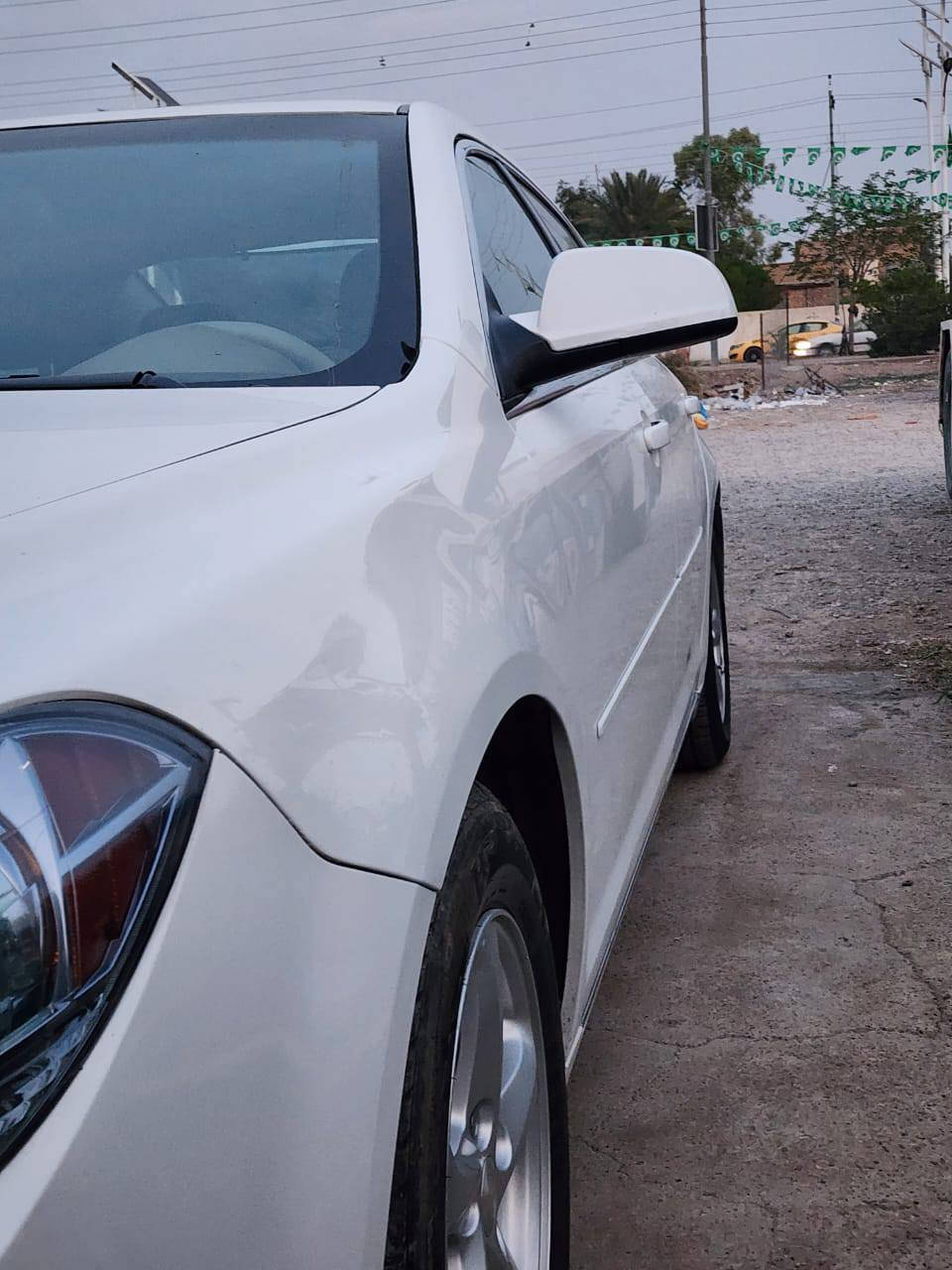 سلام عليكم اخوتي أكو ما ليبو للبيع,2011
فول نضافه و شرط تحويل غرامات و رقم جديد كله على صاحب السياره 
سعر السيارة 83 و بي مجال و صوره السونار موجود 
كير و مكينه خير من الله أو موراوسه حسب القناعه 
المكان ديالى خانقين 
***********
