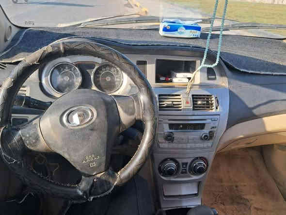 سلام عليكم البيع شرط تحويل كبل وديك راعيه مكينه وكير كورله بيكاجو انه مكلف بل نشر هاذ قم راعيه ***********مديل2012السعر22وبيه مجال
