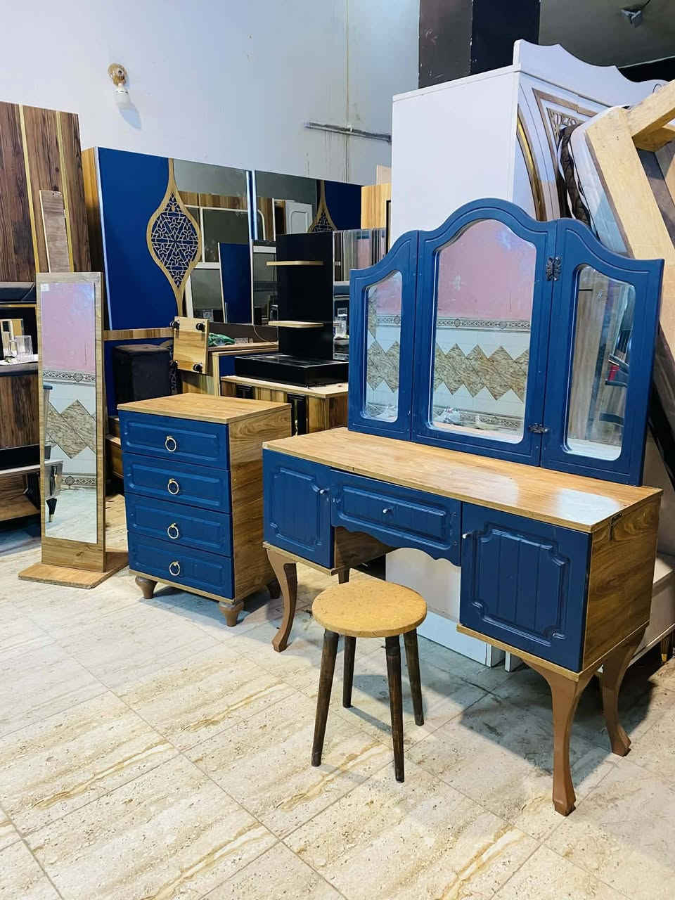 غرفة نوم تركي مستعمل
تتكون 👈8 👈 قطع 🥰
نضافة 85%💯
ا
مع نقل وشد داخل بغداد  سعر مناسب


**إذا كنت صاحب هذا الإعلان وتريد حذفه لأي سبب، رجاءا أرسل رسالة إلى الدعم الفني**