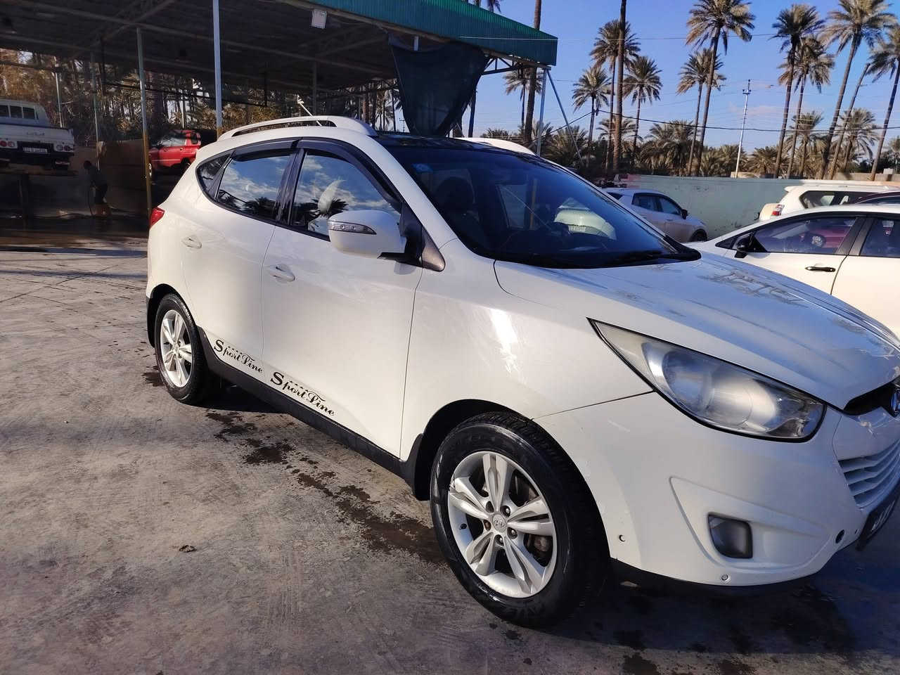 توسان  ١١ خليجي فور ويل  بانوراما     محرك ٢٤٠٠    باسمي رقم اننكليزي      الجديد   للبيع


**إذا كنت صاحب هذا الإعلان وتريد حذفه لأي سبب، رجاءا أرسل رسالة إلى الدعم الفني**