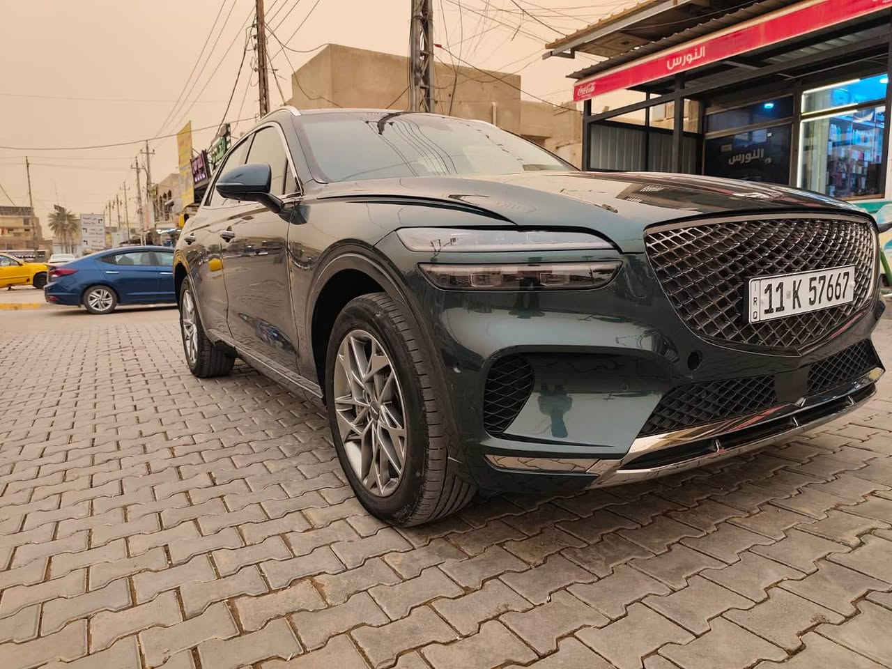 Genesis Gv70 2.5T Awd
موديل 2023

مكينه 4 سلندر 2500 تيربو

دفع رباعي 4X4

سقف بانوراما 

بصمة تشغيل

بيبان بصمة

صندوق بصمة كهرباء 

كشنات خزّن ميموري 

كشنات جلد + تدفئة + تحكم كهرباء 

تدفئة ستيرن

شاشة كبيره 

نظام GPS

شاحن لاسلكي

كير ماوس

شفتات بالستيرن

تحكم ستيرن كهرباء 

رادار خلفي وامامي

رادار جانبي (نقطة عمياء)

حساسات خلفية

مري شفط وقلاب وترحيب

5 وضعيات قيادة 
ماشيه ١٦ الف 
وبعد هواي مواصفات بيع او مراوس بجالنجر 

للاستفسار ***********
