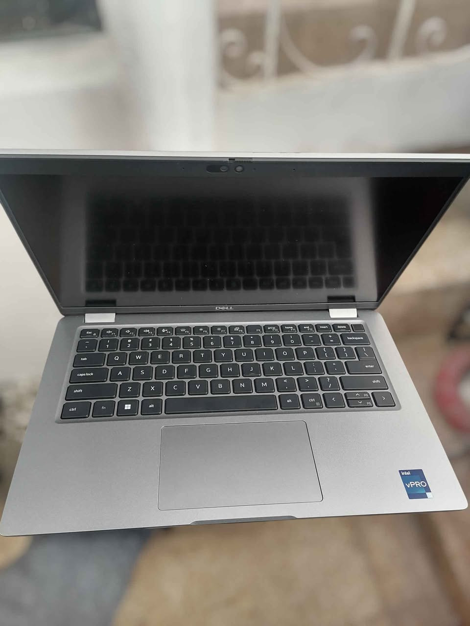 Dell latitude 5440 
14" inch 1920x1080 مانعة للانعكاس
Core i5 1350p
ram 8gb ddr5 4800mhz
ssd m.2 nvme 512gb
fingerprint built in with power button.

بصمة+ face id + كيبورد ضوئي

مكاني الموصل
واتساب *********** موصل, نينوى
