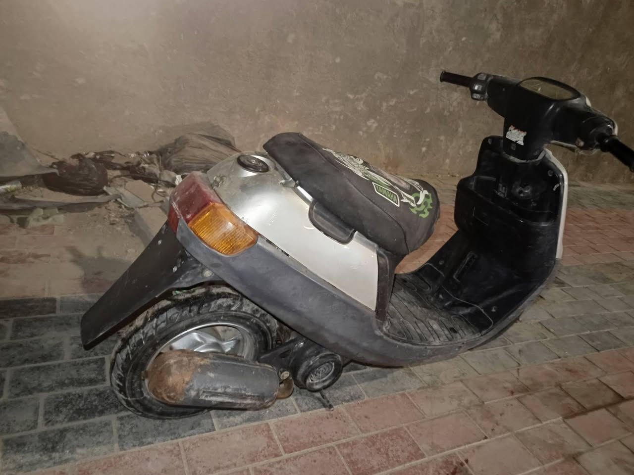 بطه نضيفه كله شغاله سعر175شراي يتصل ***********
