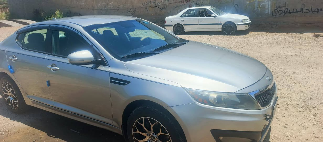 سلام عليكم
كيا للبيع اوبتيما نص فول موديل 13 وارد امريكي داخله كلين رقم كربلاء تحويل مباشر بسمي السيارة جديده مال بيت ما متعوبه 
مكينه بالصندوق تخم تاير جديد گير جديد 
السعر 100$ مع مجال بسيط 
الاستفسار 
***********
***********
