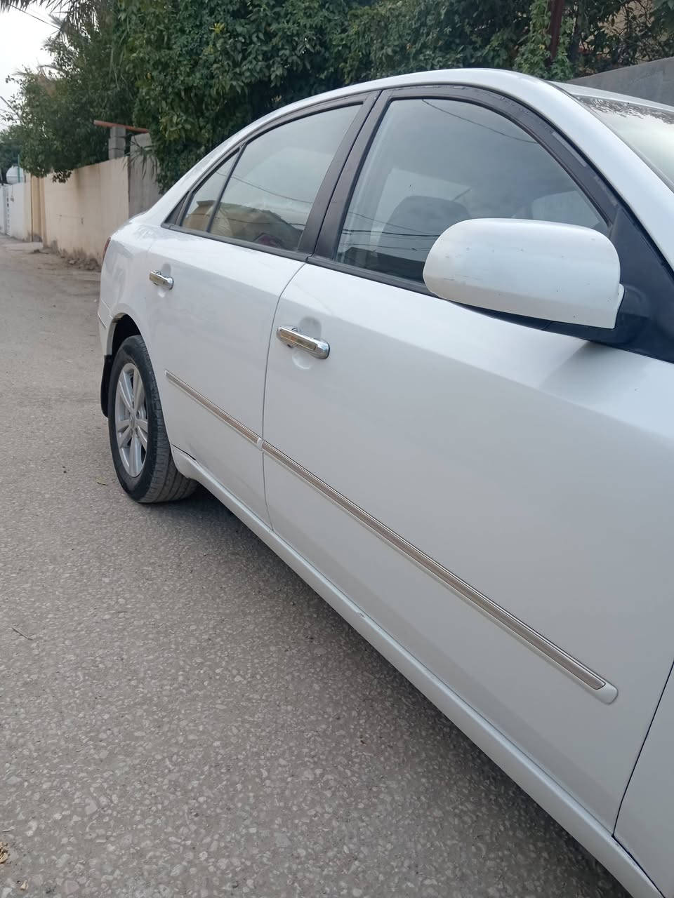 سوناتا خليجي للبيع ٢٠٠٩ محرك ٢٤٠٠ َمكفوله ماعدى قطعه تبديل بنيد اصلي رقم بابل دولي بسمي سنويه وهزه جديده لون صدفي سعرها قفل ١٢٠ والموشراي لا يتصل ولمايعجبه لسوك بي كلشي،، ***********،،، ***********
