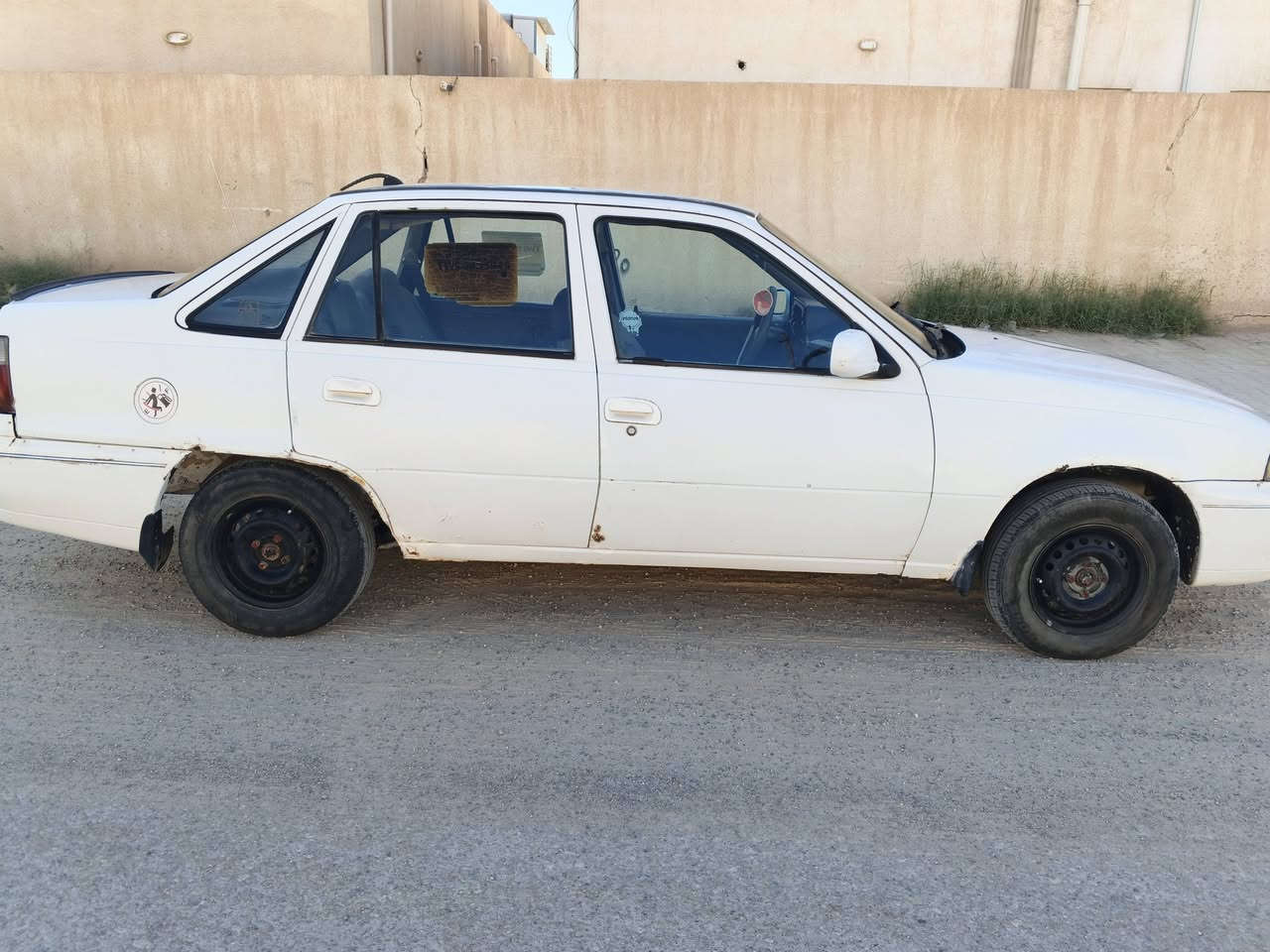 السلام عليكم...دايو سلو موديل 95 كير ومحرك شرط صدر تخم تاير جديد مسجل شغال كهربائيات لايتات عالي ناصي اشاير باتري جديد تبريد ثلج❄️ شرط منظومة جديدة كمبريسر كصة وفريز جديد تدفئة شغالة راديتر جديدة قايش تايم كيس جديد فيت بم جديد سيارة متعوب عليها رقم بغداد مشروع وطني سنويه 28 تنتهي شرط التحويل السعر 30 وبيها مجال الشراي يتواصل على هذا الرقم *********** مكاني تكريت
