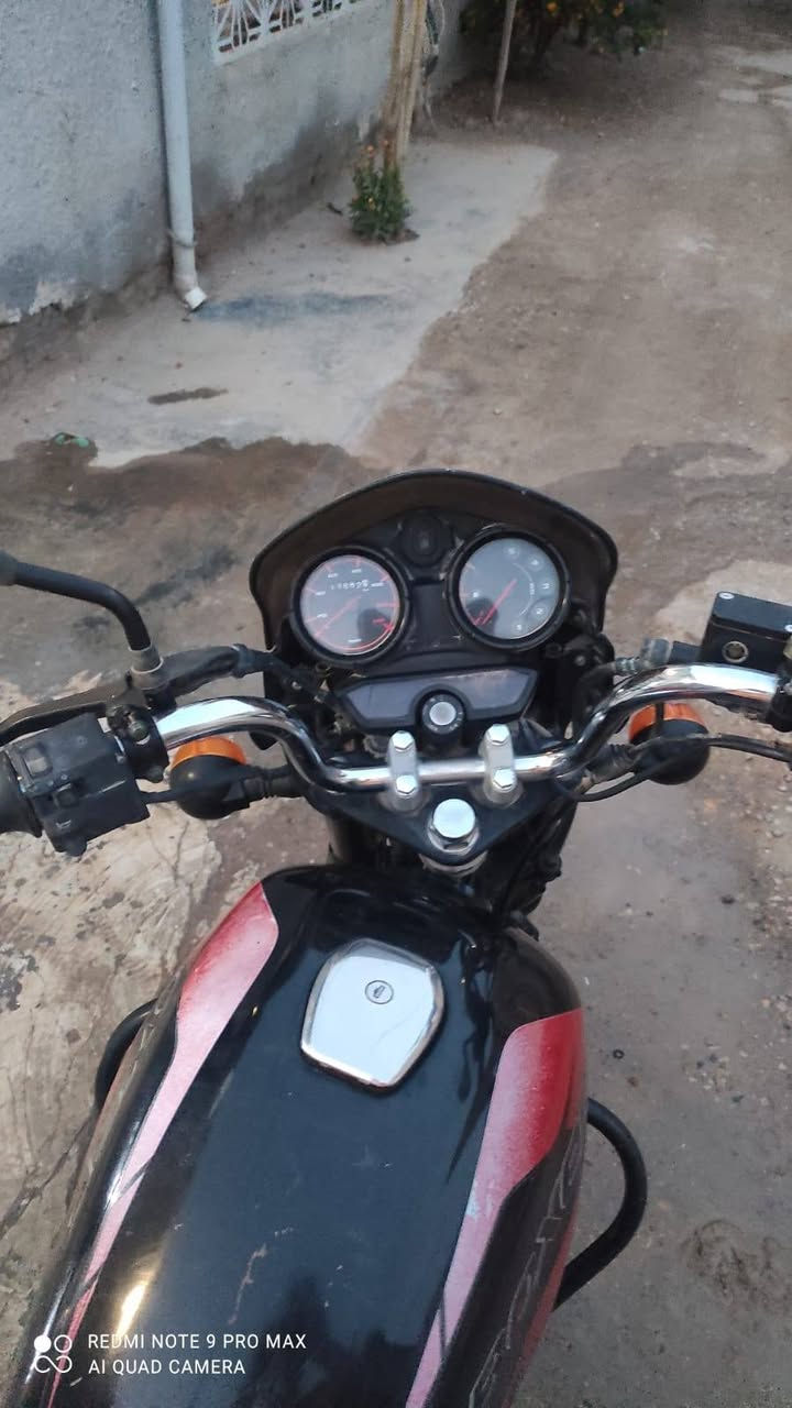 السلام عليكم دراجه بوكسر للبيع فقط الدراجه كامله ونظيفه انضف من الصور مكينه ما مفتوحه وعل فحص كلشي بيهه علئ وضع البلاد موديل 2021 السعر مليون و450 وبيهه مجال


**إذا كنت صاحب هذا الإعلان وتريد حذفه لأي سبب، رجاءا أرسل رسالة إلى الدعم الفني**