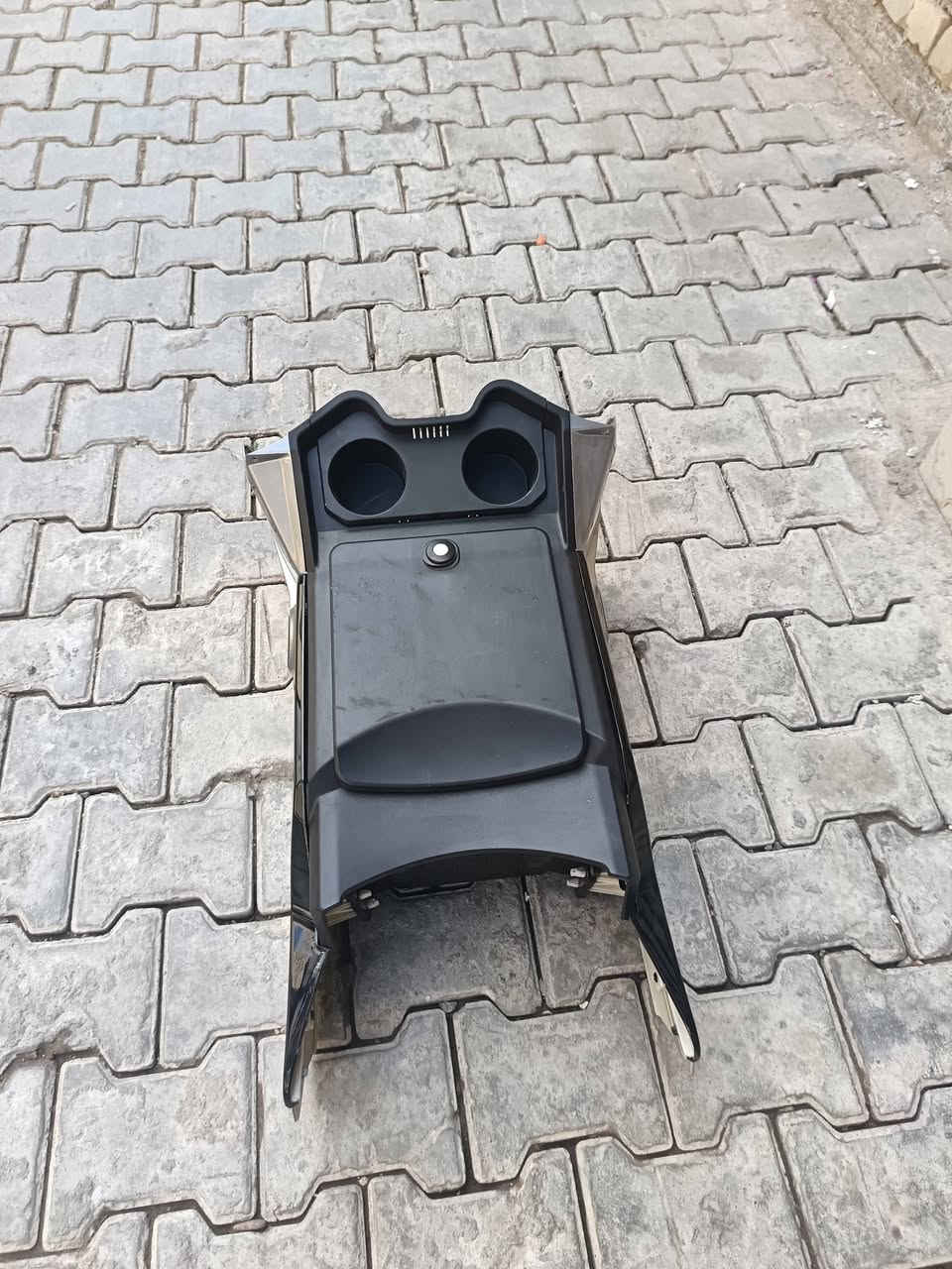 صندوك وسطي ينقفل مع دوسات حديد ثقيل جدا جدا ترهم على دراجه ايبو  وداجه هودي وداجه ليو بكل انواعها


**إذا كنت صاحب هذا الإعلان وتريد حذفه لأي سبب، رجاءا أرسل رسالة إلى الدعم الفني**