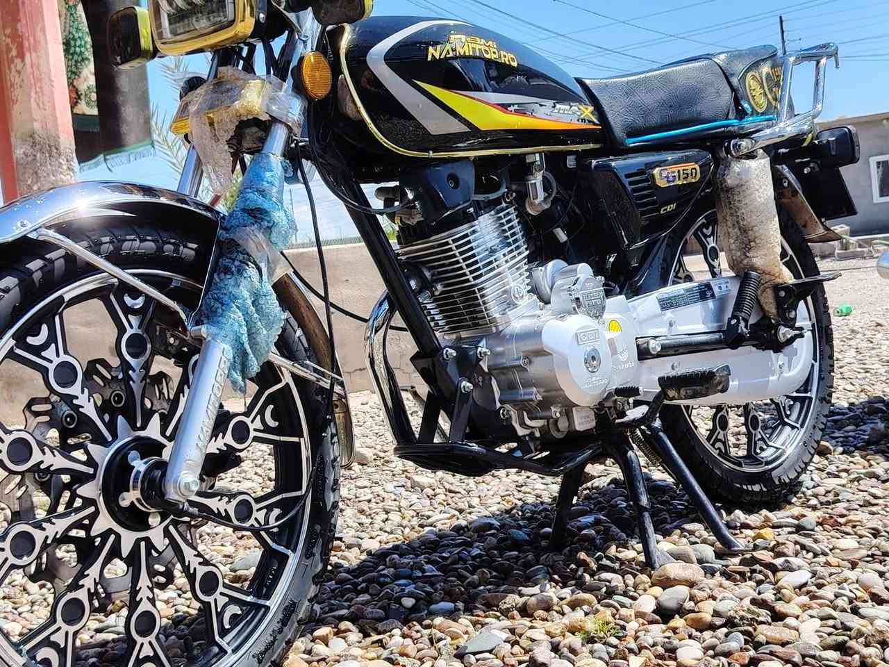 السلام عليكم ورحمة الله وبركاتة موطور نامي تو برو 2025 محدث 2026  موطور ما علي حجي نضيف حيل  كهربائيات شغاله كله سويجات ثلاث نسخ موجوده موطور مال جنايه مثل ما تريد سبب البيع محتاج السعر 750 للإستفسار على هاذه الرقم ***********  و الخاص مفتوح الموقع قريه شميط
