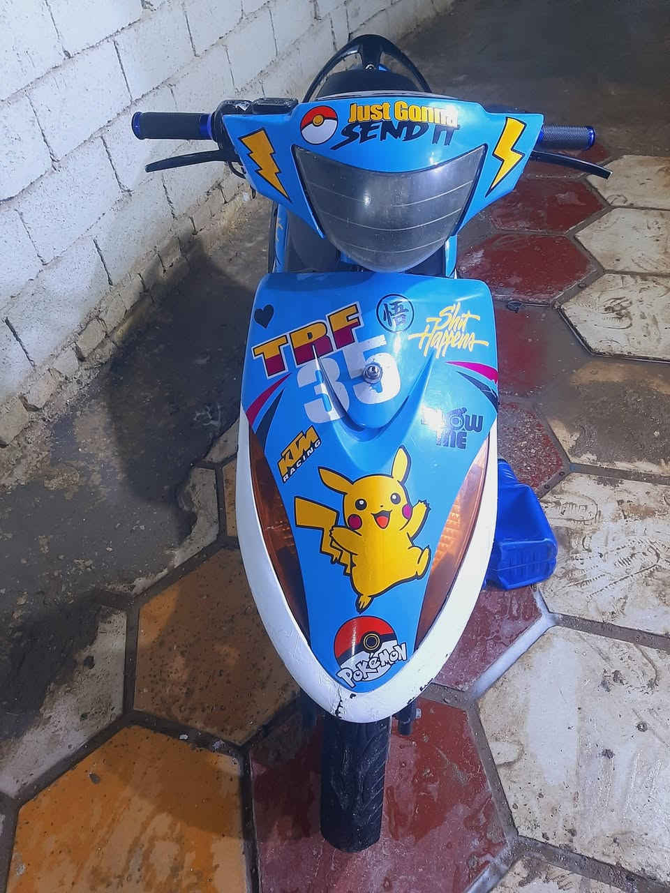 مآكس مزودة 55 نضيفة  كلشي مآعوزهآ آلسعر 350 وبية مجآل

هآذ رقمي ***********
