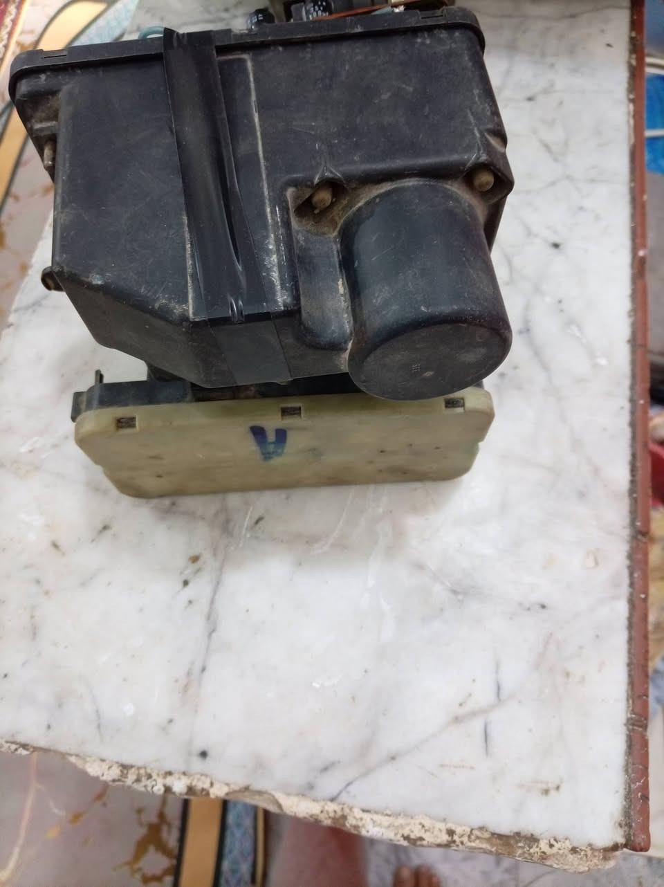 سعر هوك125
سعر سنتر لك65
سماعات 25
جوك اصلي40
مرايه مال سايق اصليه40
ناصريه مركز***********معدي توصيل
