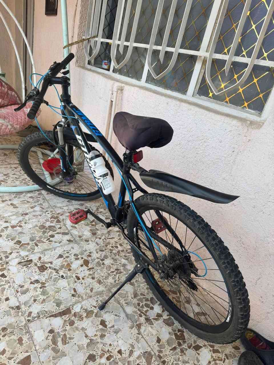 بايسكل للبيع نظيف مثل ما موجود بالصورة بـ 75 وبي مجال
مكاني الزعفرانية ‭***********‬
