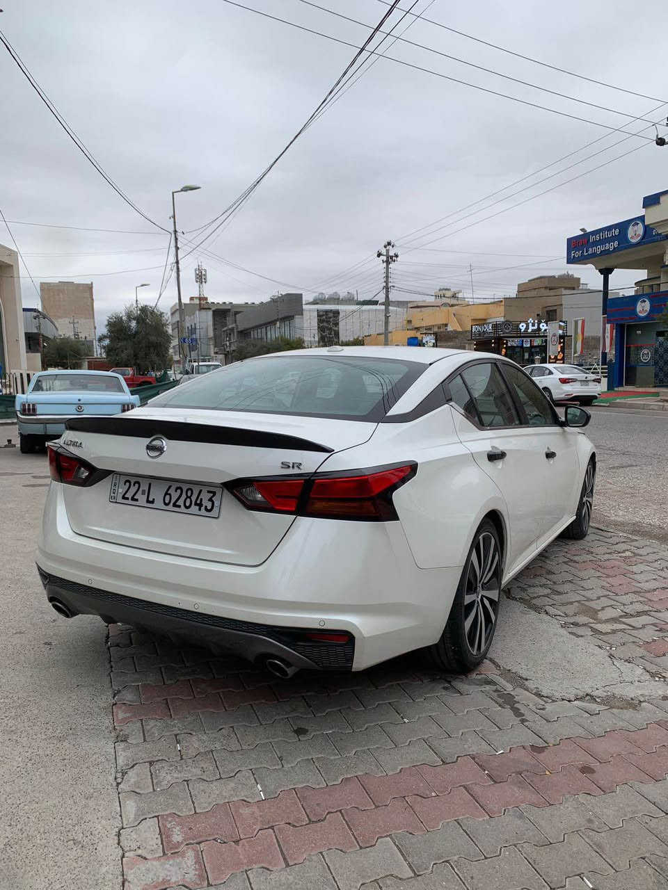 نیسان ئەڵتیما 2020 
مواسەفات  SR
دەبل ئەکسل ، 
بۆیاخ ، بۆنیت و چاملغ سبوغ 
بێ ناوگرتن ، ئێڕباگ سوکان شان 
تەنها 40 هەزار میل رۆشتووە

ڕەقەم هەولێر سەنەوی نوێ 

نــــــرخ    149$
نيسان التيما 2020
مواصفات SR
دفع رباعي 
صبغ فقط بونيد و جملغ بدون دواخل
ارباك ستيرن و بردة طاك
رقم اربيل و سنوية جديدة
مكان اربيل سعر 149$
*********** أربيل, العراق
