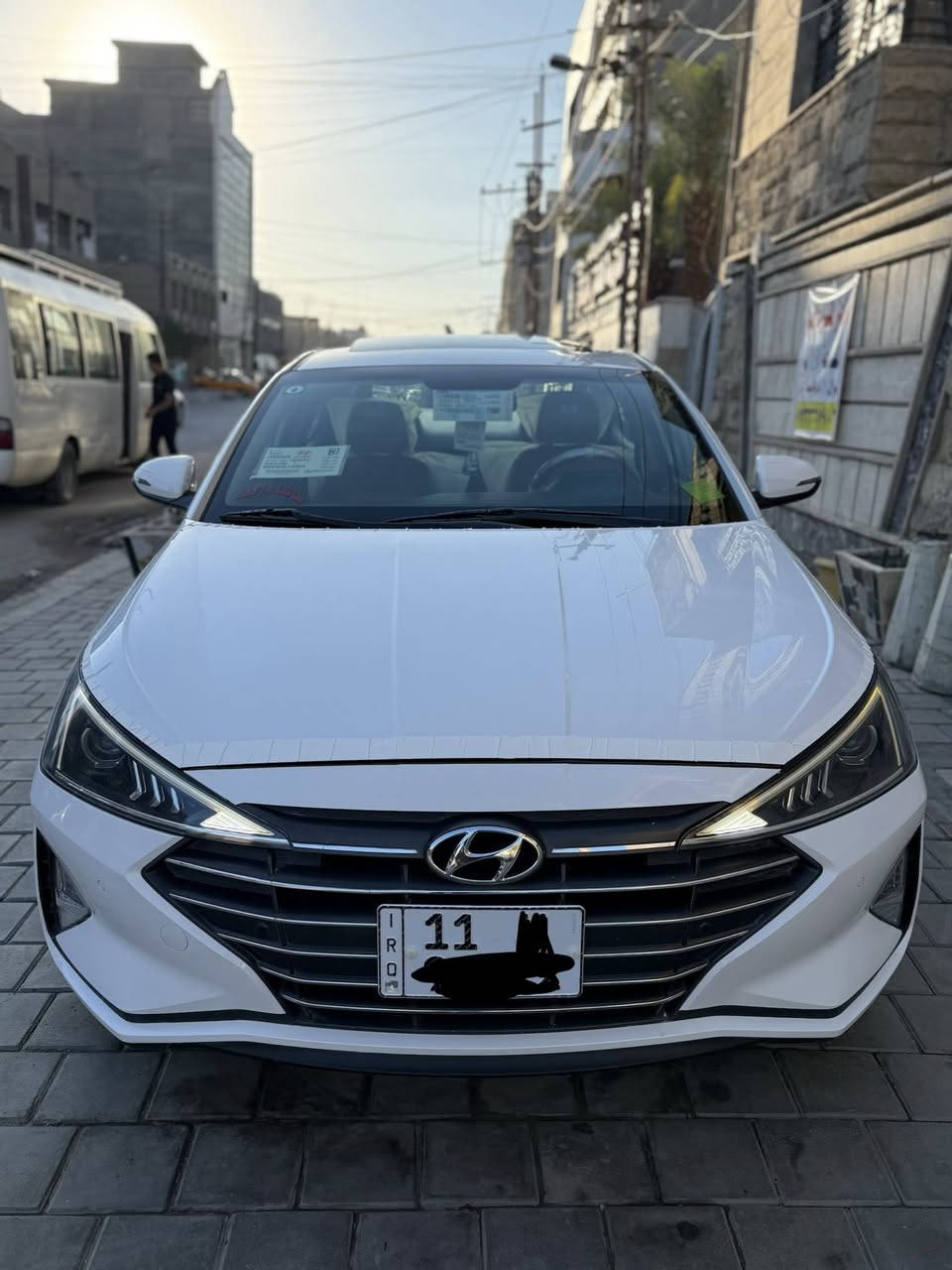 السلام عليكم
للبيع هونداي النترا 2019 خليجي مكفوله 
رقم بغداد بسمي شخصياً السيارة جديدة بمعنى الكلمة فول مواصفات محرك 2000 دوش بصمه فتحه سقف كشنات جلد تحمات جهتين مري اشاره + مري شفط ويلكب كروم السياره جديده بمعنى الكلمه للستفسار الاتصال *********** مكاني يغداد
