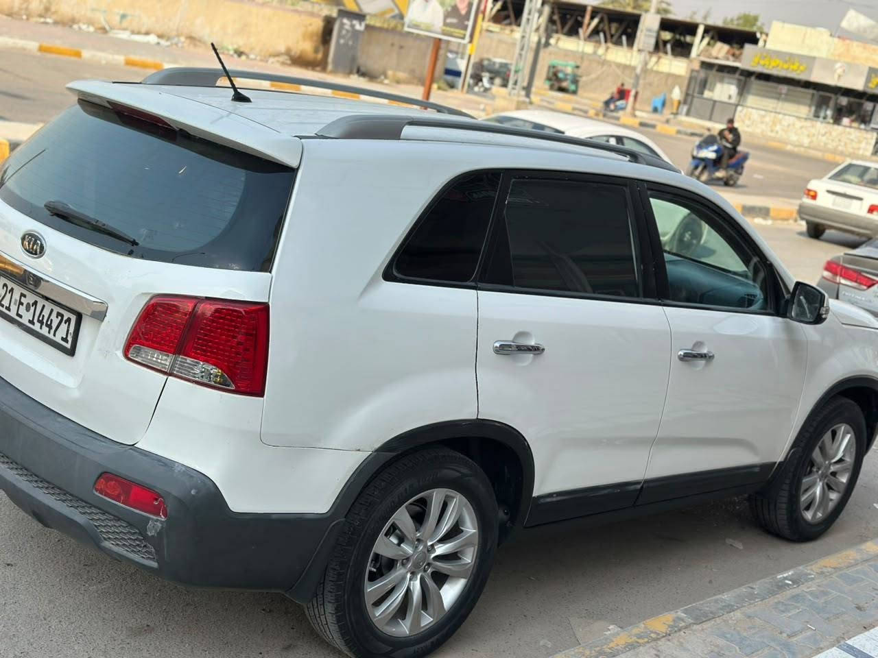 ✦ 𝐊𝐈𝐀 𝐒𝐎𝐑𝐄𝐍𝐓𝐎 ➋⓿➊➌ ✦
✦ كـيـا سورنتو ➋⓿➊➌ ✦

🚘 خليجي
🔹 محرك 2400 CC (دبل دوش)

📋 حالة السيارة:
✔️ مكفولة من الصبغ والتبديل.
✔️ يوجد بارد في الجنطة.
✔️ السيارة بحالة ممتازة وجاهزة للاستخدام.
✔️ تبريد ثلج.

✨ المواصفات:
• مواصفات الشركة الدولية للسيارات.
• حساسات أمامية وخلفية.
• تبريد 3 قطع.
• LED خلفي.
• شاشة.
• تحكم بالستيرن.
• بالإضافة إلى العديد من المواصفات المعروفة.

💰 السعر: 142$

📍 الموقع: الديوانية – السدير.

📞 للاستفسار: ***********

