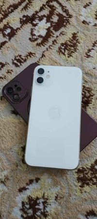 ايفون 11 • ١٢٨ • قفل جوه