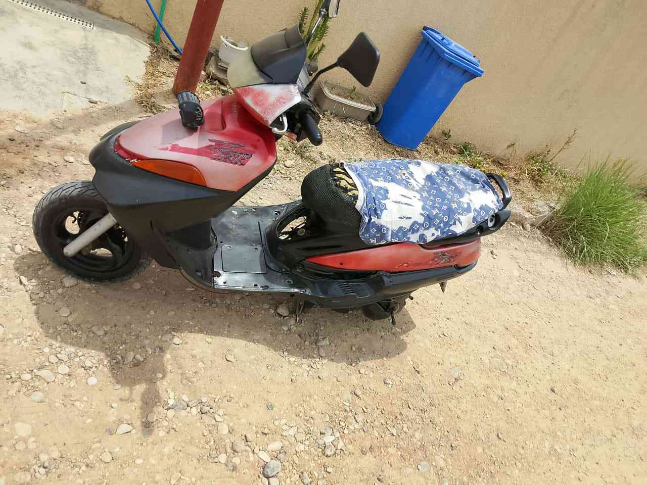 السلام عليكم فراشةياباني كاملةمن كلشي سلف هندرلايت اشاير هورن باتري جديدتايرات نظاف اتشغل وتطلع لاحجز ولامغثة سعره250 عنوان ديالى هبهب جسرالمشاة***********
