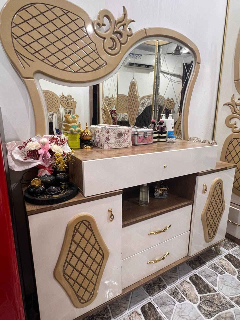 السلام عليكم من رخصة مدير الكروب..غرفه تركيه باب اول للبيع السعر ٧٥٠ ألف بيه مجال


**إذا كنت صاحب هذا الإعلان وتريد حذفه لأي سبب، رجاءا أرسل رسالة إلى الدعم الفني**