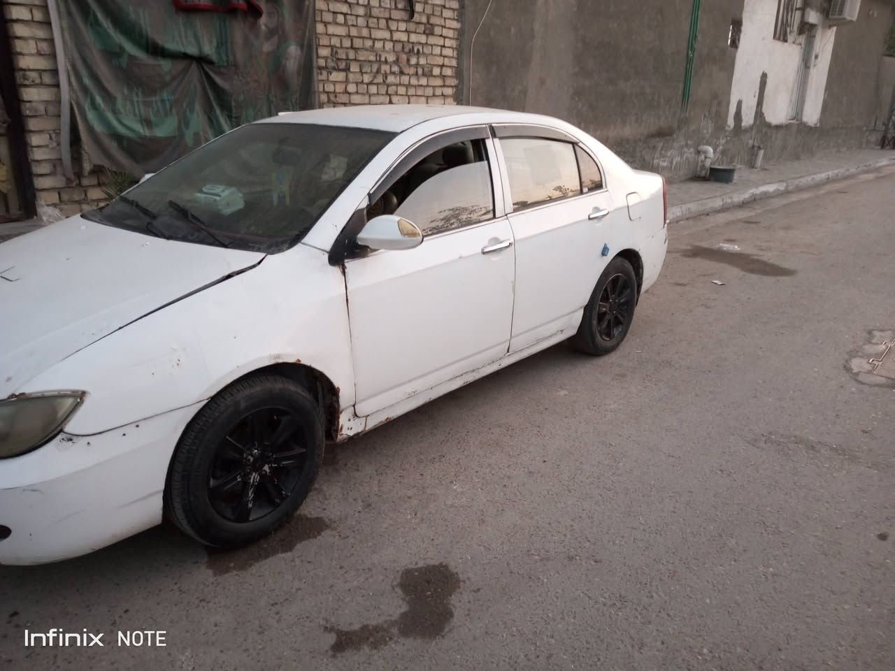 السلام عليكم البيع او مراوس سياره ليفان موديل 11 كير عادي مكينه جديد كهربائيات كله شغاله السعر 28 مكان بغداد الشعب رقم ***********
