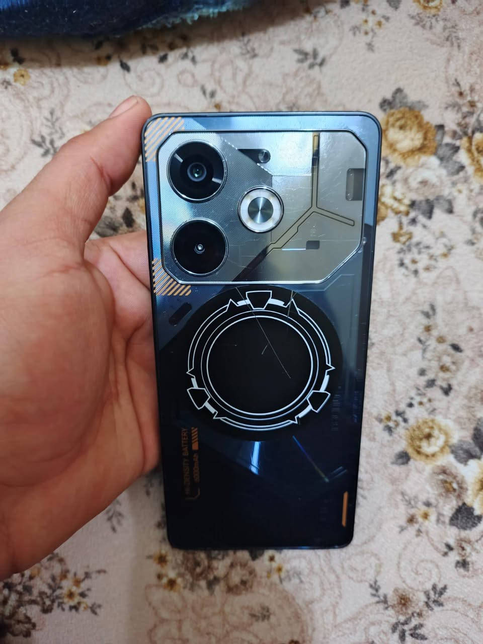 مرخصت الادمن
TECNO POVA 6
ذاكره 256
عشوائيه 8+8
كله شغال 
للبيع سعر 175
او مراوس ب احدث وانطي فرق حسب الجهاز 
اتصال او واتساب***********
