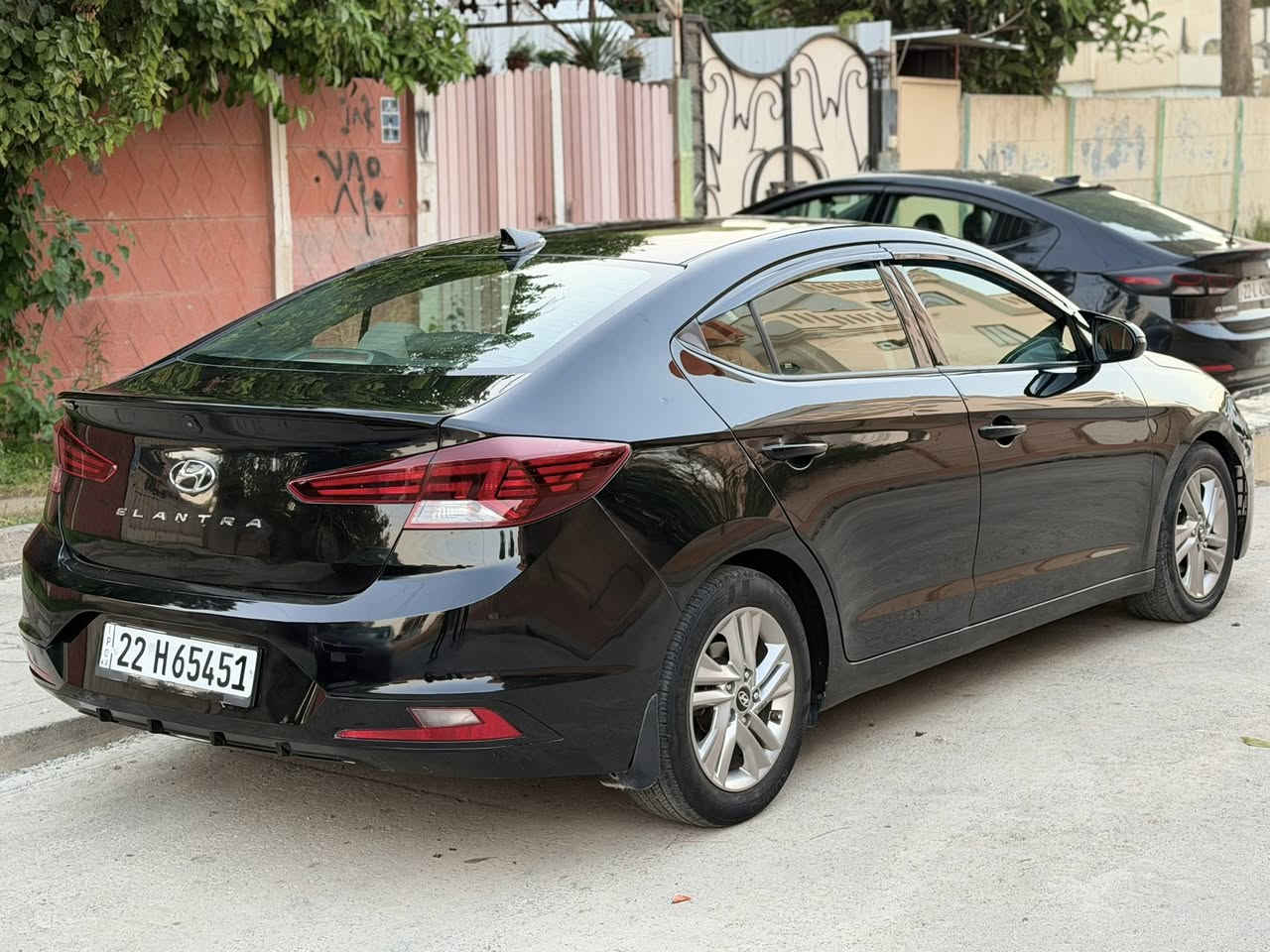 للبيع نقد فقط
النترا 2019 رقم اربيل الجديد شرط الوكاله والتحويل 

مواصفات نص فول رادارات

 شاشه جبيره 

ثلاثه انضمه قياده 

تحديد مسار 

رادار امامي 

شاشه اعطال 

مثبت سرعه

وبعد مواصفات معروفه 

ماشيه 99 الف 

محرك وكير شرط وعلى وضع الشركة مامفتوح برغي بيهم 

محرك 2.0 دوش شركه 

كير اي تي At شركه 

سيارة جديده وجاهزه ماتصرف عليها دينار 

الضرر ربع بوند فقط بدون دواخل بدون ايربك نهائي بجمها كبس بدون ضرر داخلي 

سيارة حلوة واحلى من الصور   مابيهاااا ملاحضاااات

السعر 125 وبيها مجال قليل

للاستفسار 

***********

موصل الايسر
