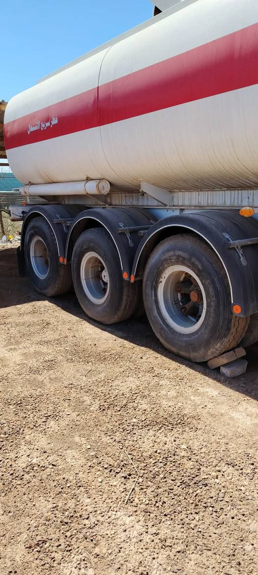 سلام عليكم صهريج كايل بريص للبيع استفسار عل الرقم ***********
