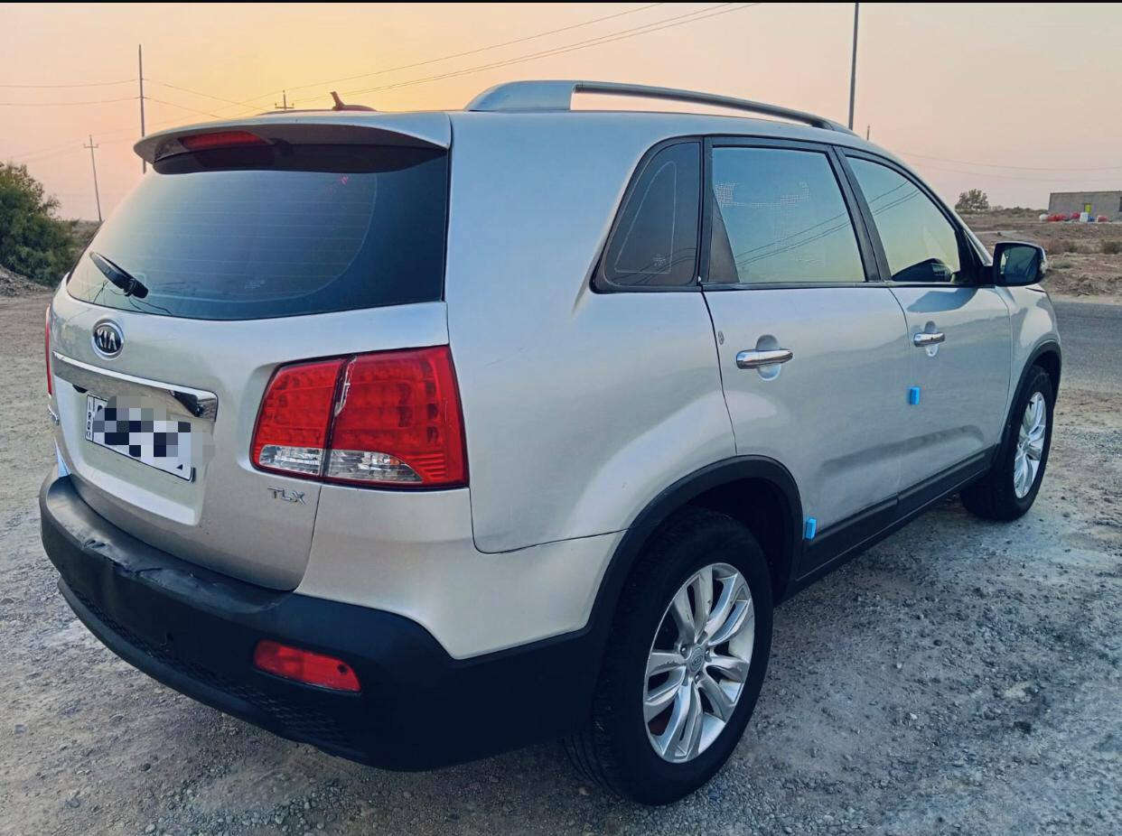 سلام عليكم سياره سورنتو للبيع موديل 10 سياره ادوات مواصفات فول كامله مابيه اي نقص بصره قضاء لمدينه سعر 60 وبيه مجال رقم الهاتف *********** هاذ اتصال واهاذ رقم واتساب***********
