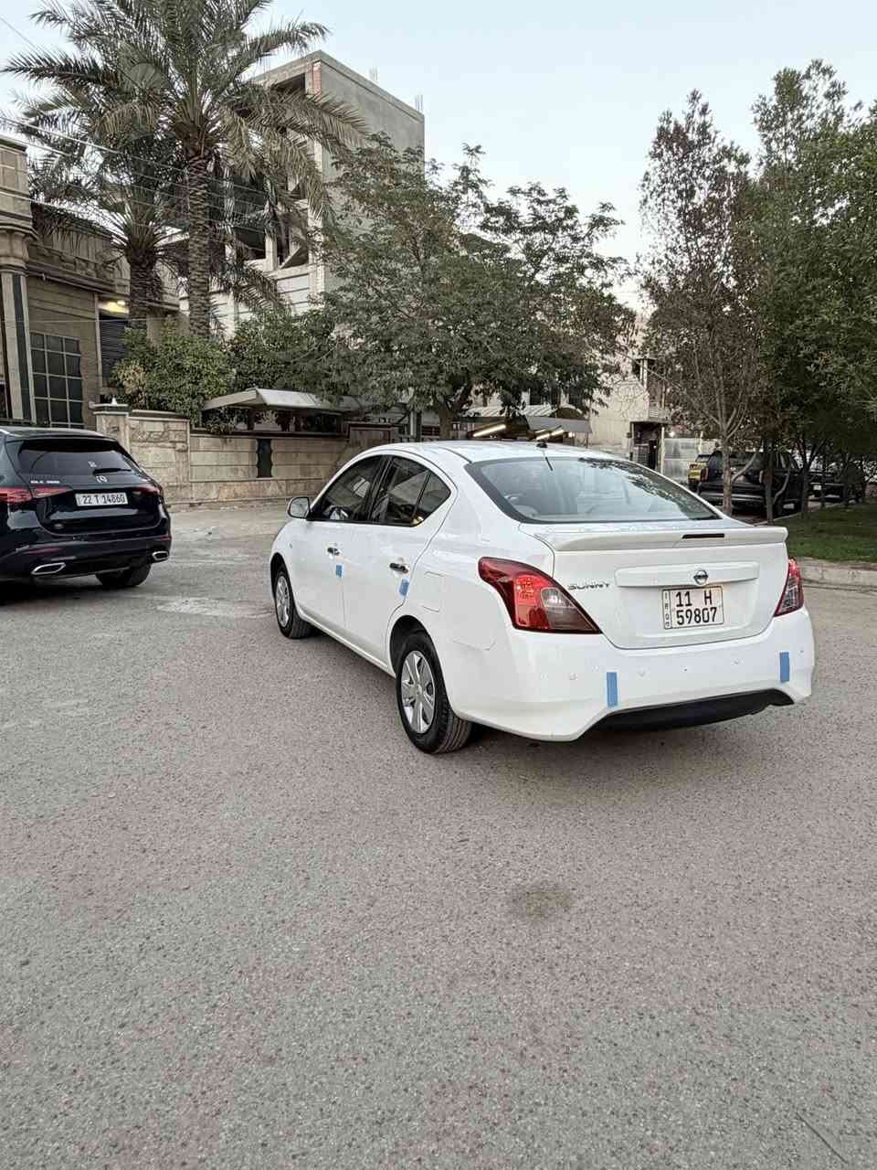 بسم الله توكلنا على الله
سني هندي 2020 رقم بغداد هزه وسنويه جدد لل ٢٠٣١
سياره ماشيه قليل 73 الف فقط حقيقي شرط الكلوب
جديده ومحافضين عليه
صدر تايرات جدد تبريد ثلج سياره ناعمه ونشطه
دهن الماني ادينول دوشمه جلد اصليه ارضيات جلد مغلفه
غرفته جديده جداً
السونار مرفق بلمنشور اخوان!!!

107 سعره مناسب وحلو جديده 
مكانه بغداد الجهاد
 مهندس عبدالله
***********
