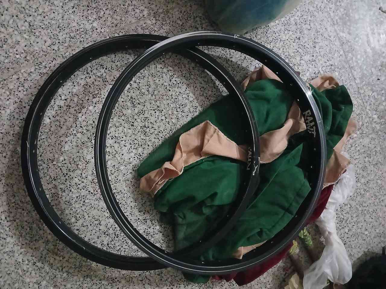 السلام عليكم شباب غراض bmx فول نضافه سعر خاصة


**إذا كنت صاحب هذا الإعلان وتريد حذفه لأي سبب، رجاءا أرسل رسالة إلى الدعم الفني**