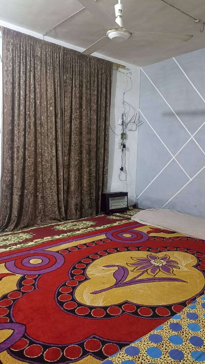 دار طابو صرف
دار،للبيع طابو ملك
بناء،قديم بس ينكسن بي
العنوان حي العسكري العابد
مساحه100متر،عكاده طابوق طابق واحد  على شارع تبليط  يتكون من طارمه وغرفه وصاله واستقبال ومطبخ وصححيات
السعر80قابل لتفاوض
للتواصل والاستفسار ارجو مراسلتنا واتساب  *********** 
نحيطكم علماً لانستقبل الاتصالات المباشرة راسلنا واتساب وتدلل
