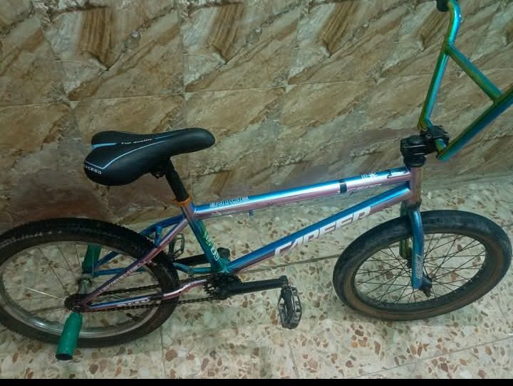 السلام عليكم  عندي بايسكل BMXللبيع المكان الكوت السعر 80الف وبي مجال للطيبين


**إذا كنت صاحب هذا الإعلان وتريد حذفه لأي سبب، رجاءا أرسل رسالة إلى الدعم الفني**