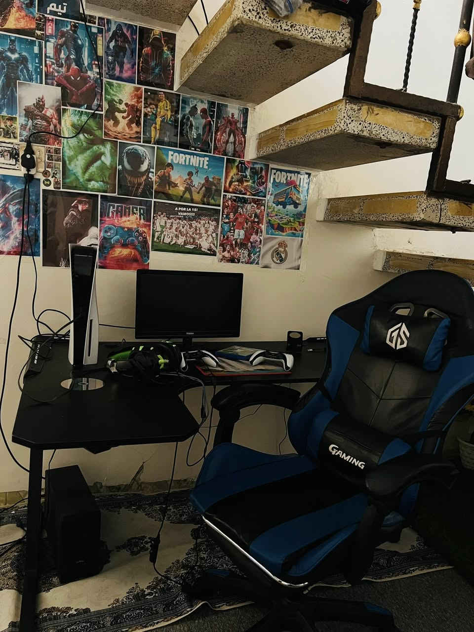 سلام عليكم شباب
1_ميز كيمنك السعر 100 نضافة 100‎%‎
2_ بلي ستيشن 5 فات مع جوستكسن اصليه وقرص فيفا25 ب 550 قفل
3_ قطعه ايم كرونوس زين مع 5 سكربتات 150 القطعه جديده نظافه 100‎%‎مع كامل الملحقات
4_كرسي كيمنك نظافه فول السعر 70الف
 
رقمي للاتصال او واتس اب ***********
