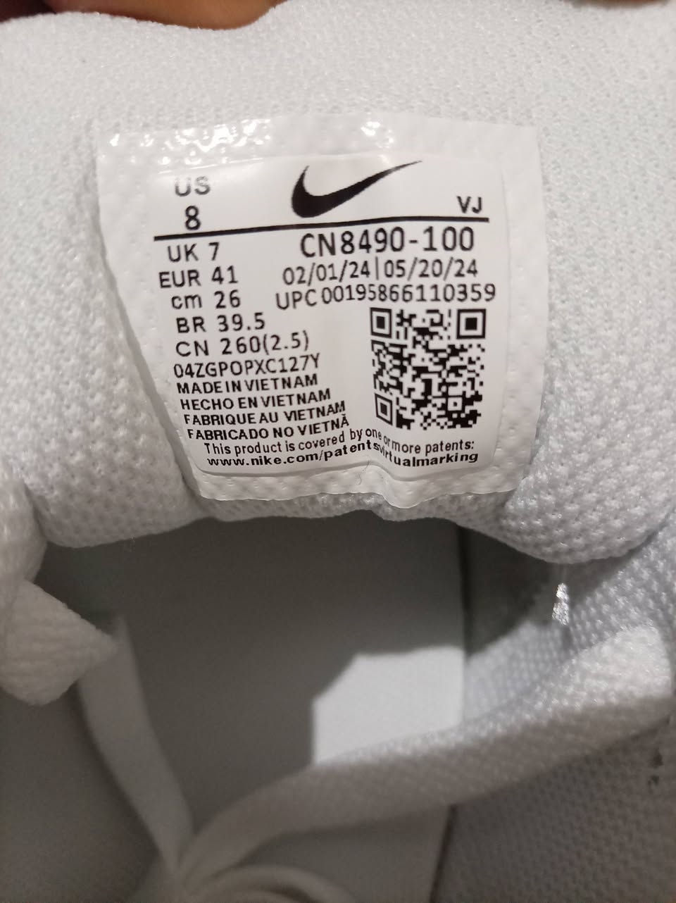 متوفر ابيض واسود قياس 41 طول القدم 26 جديد فيتنامي


**إذا كنت صاحب هذا الإعلان وتريد حذفه لأي سبب، رجاءا أرسل رسالة إلى الدعم الفني**