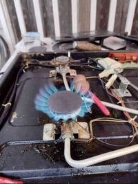 اهالينا الكرام  نقدم لكم صيانة طباخات موقعية  ..  نوصلكم بكل مكان ) بي...