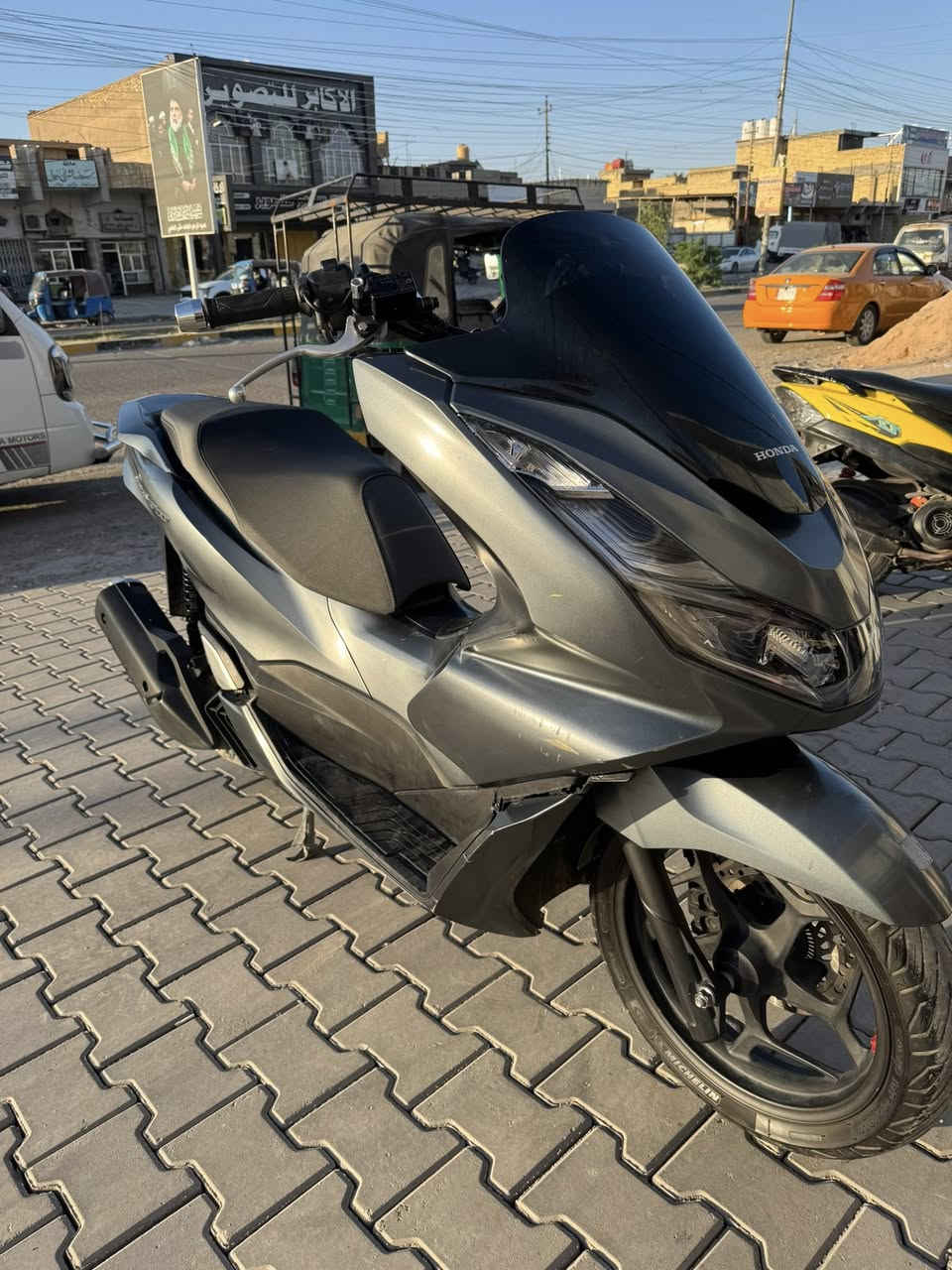 جيل الرابع ياباني ياباني بحالتة الوكاله دراجه جديده للاستفسار رقم الهاتف ***********
