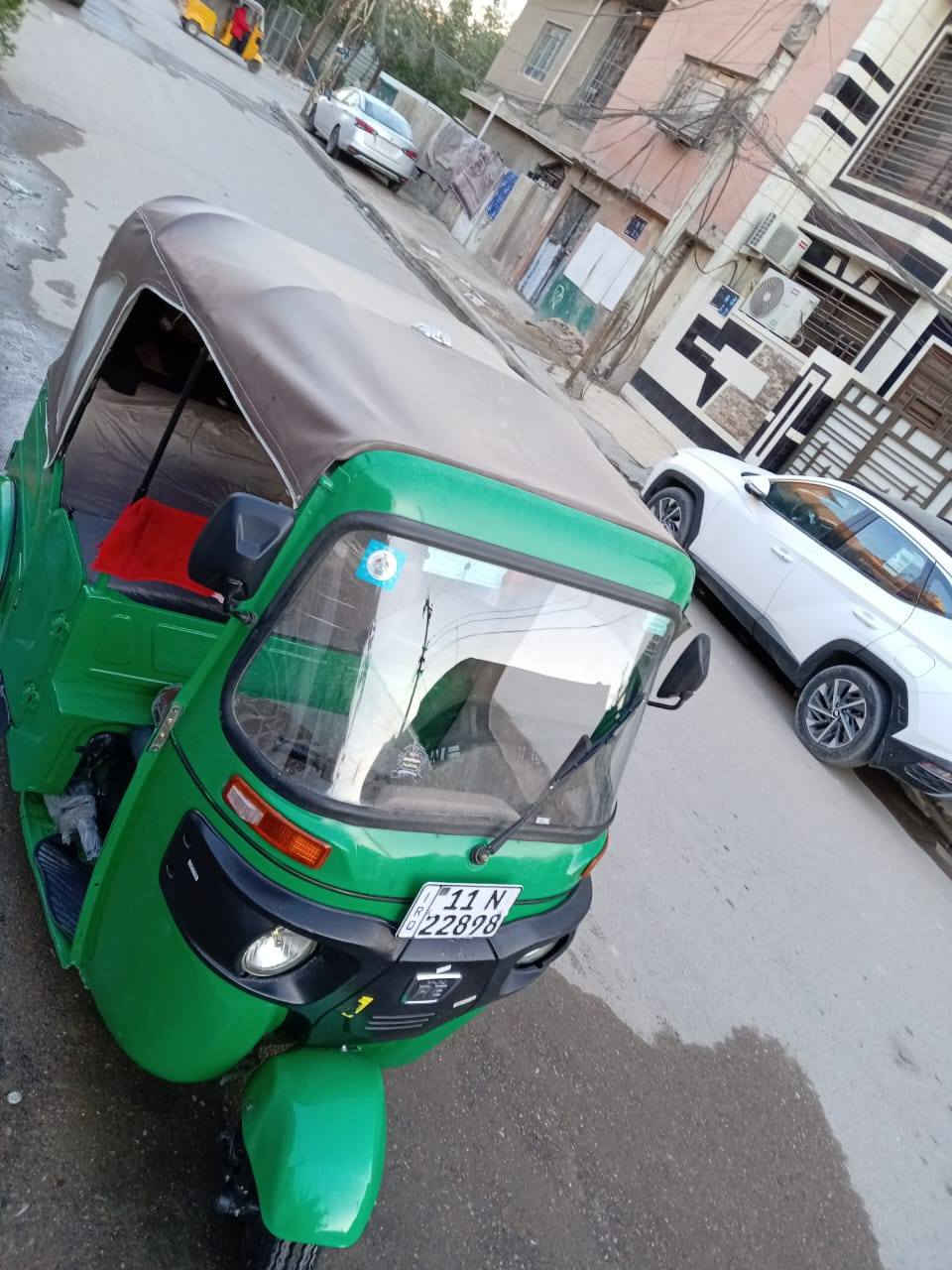 سلام عليكم تكتك موديل 2021 زيرو مرقم كامل  بسمي مكاني بغداد سعرها 5 ملايين وبيها مجال مستعجل على البيعه ما متوفر على الفيس لاتصال ***********
