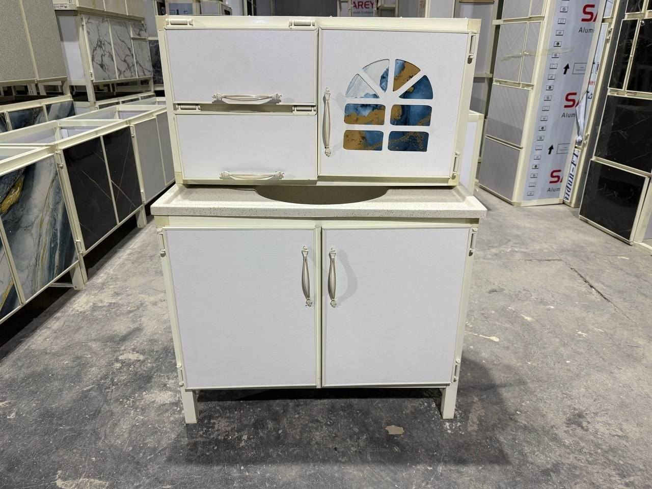 سنك مع ملحق قياس متر المغسله مرمر 
 السعر 155


**إذا كنت صاحب هذا الإعلان وتريد حذفه لأي سبب، رجاءا أرسل رسالة إلى الدعم الفني**