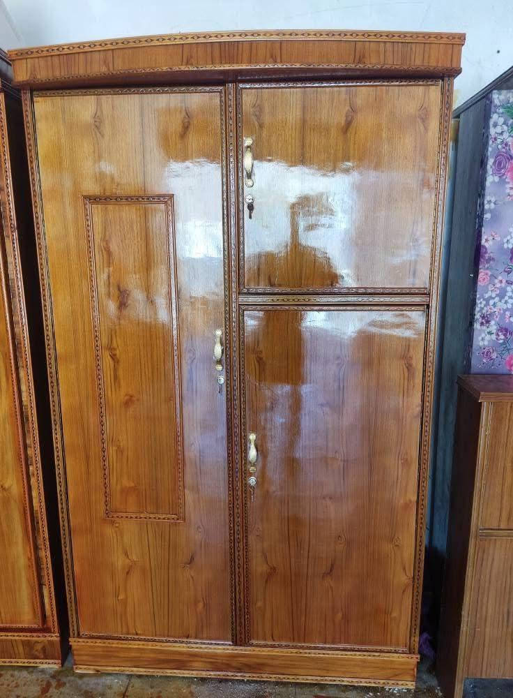 كناتير جديده حطاطه شغل درجه اولى موجود  توصيل لكل مكان حجز عل خاص


**إذا كنت صاحب هذا الإعلان وتريد حذفه لأي سبب، رجاءا أرسل رسالة إلى الدعم الفني**